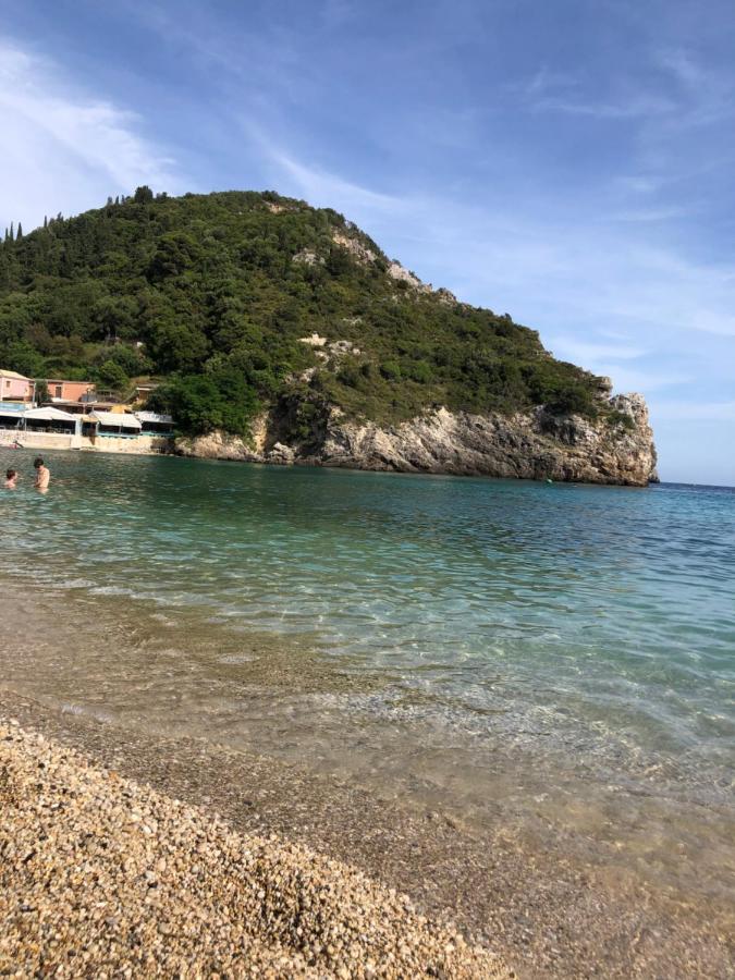 Villa Ampelaki 30 meters to beach Paleokastritsa Buitenkant foto